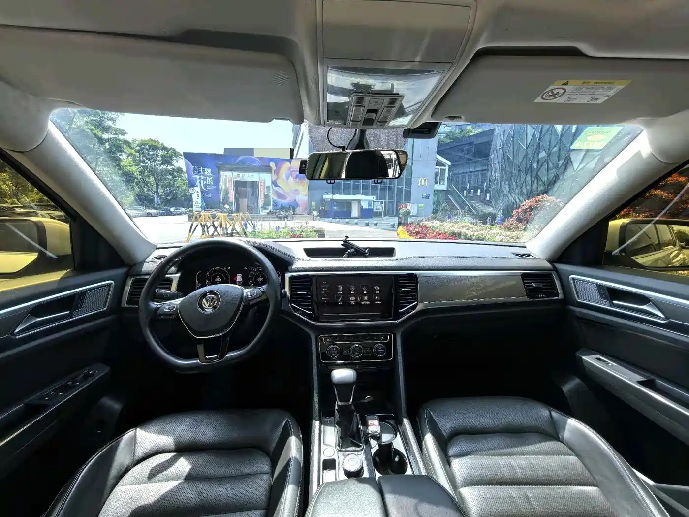 Volkswagen Teramont 2020 380TSI 4WD Luxury Edition China VI фото 7
