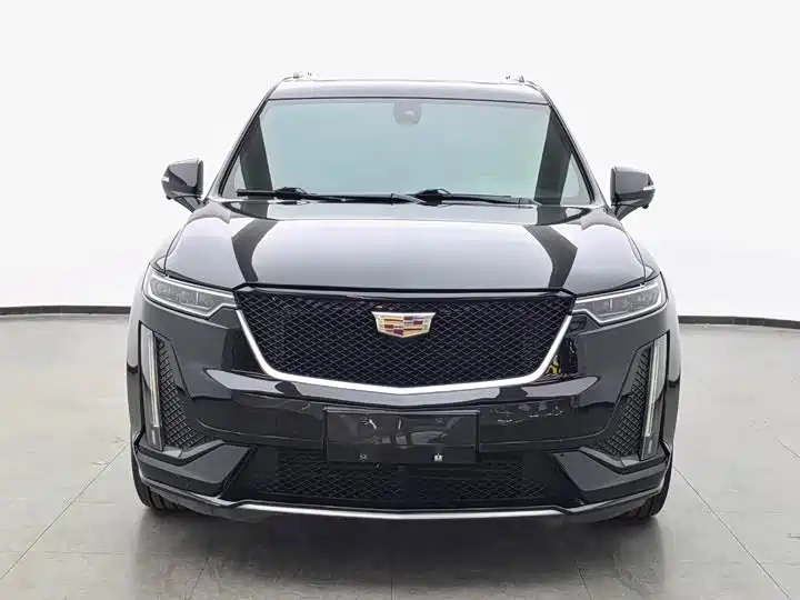 Cadillac XT6 2020 28T 6-Seater 4WD Luxury Sport Model фото 2