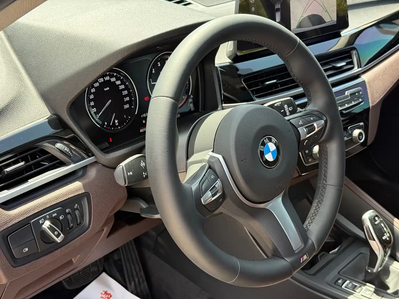 BMW X1 2022 sDrive25Li Leading фото 22