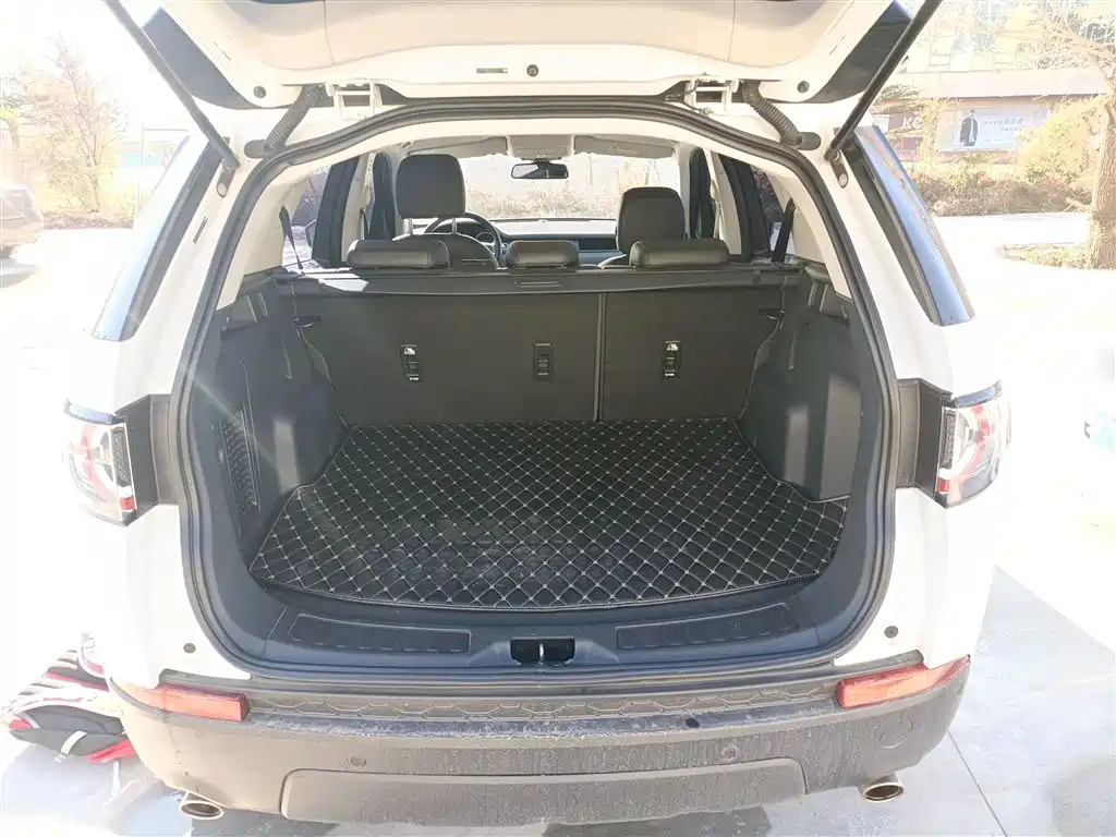 Land Rover Discovery Sport 2019 240PS PURE Edition China VI фото 19