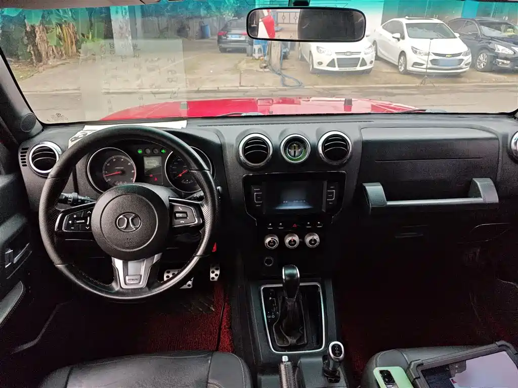 BAIC ORV Beijing Offroad BJ40 2016 Model 40L 2.3T Automatic 4WD Exclusive фото 10