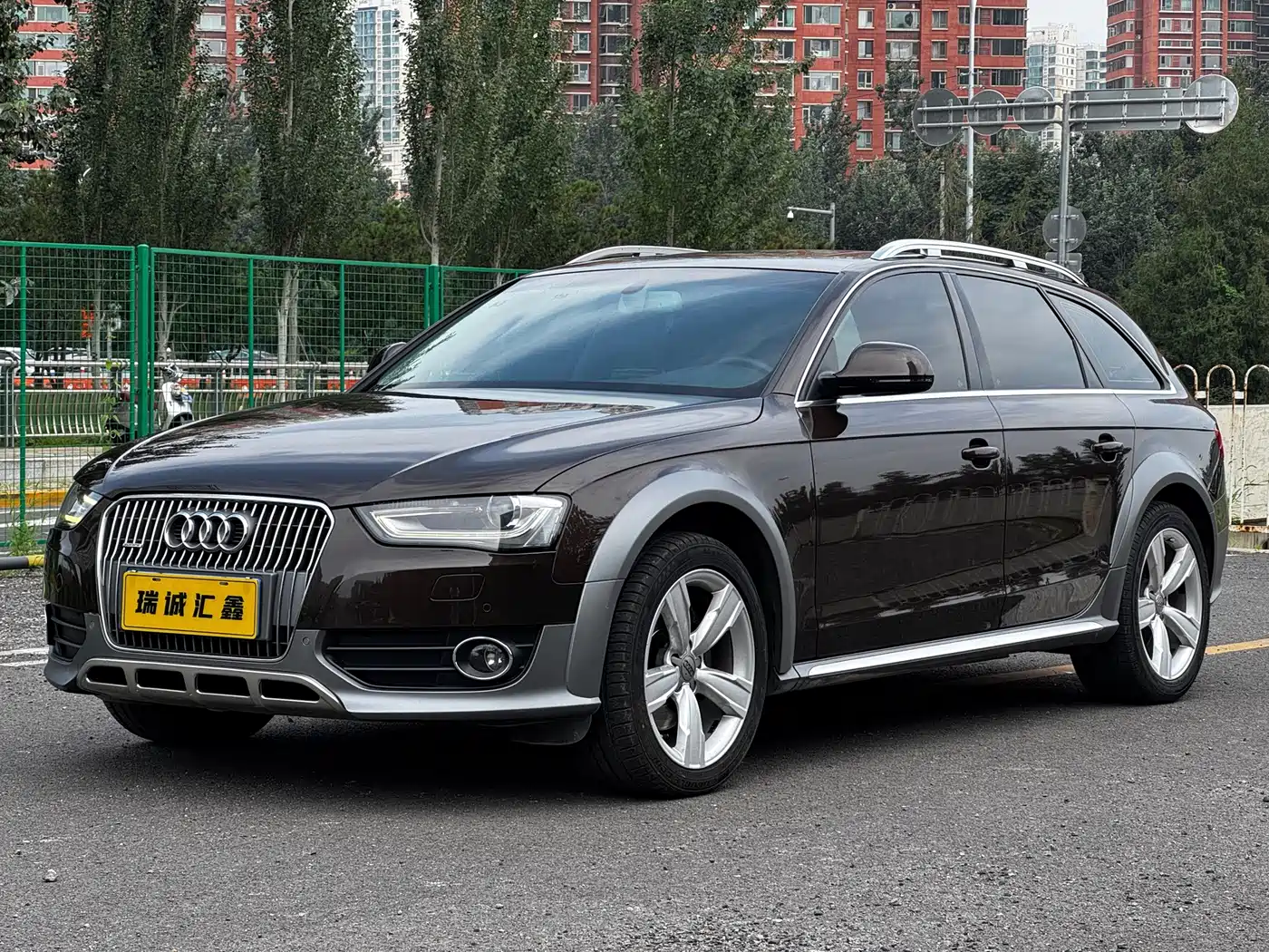 Audi A4 (Import) 2016 2014 40 TFSI allroad quattro plus