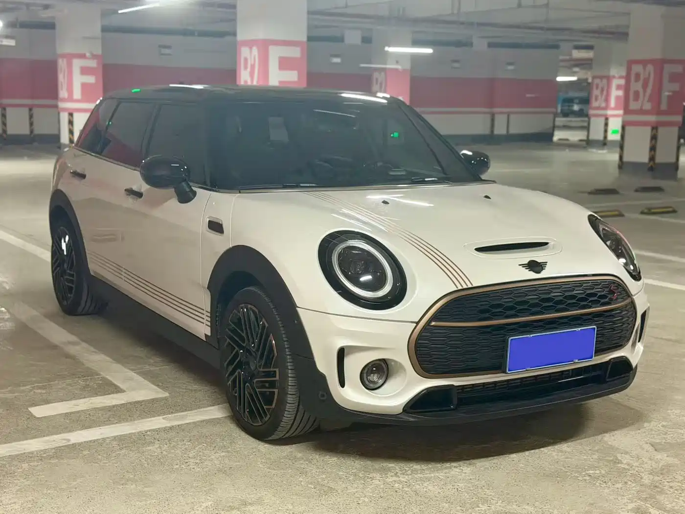 MINI CLUBMAN 2024 2023 Final Edition The Last Gentleman Commemorative Edition