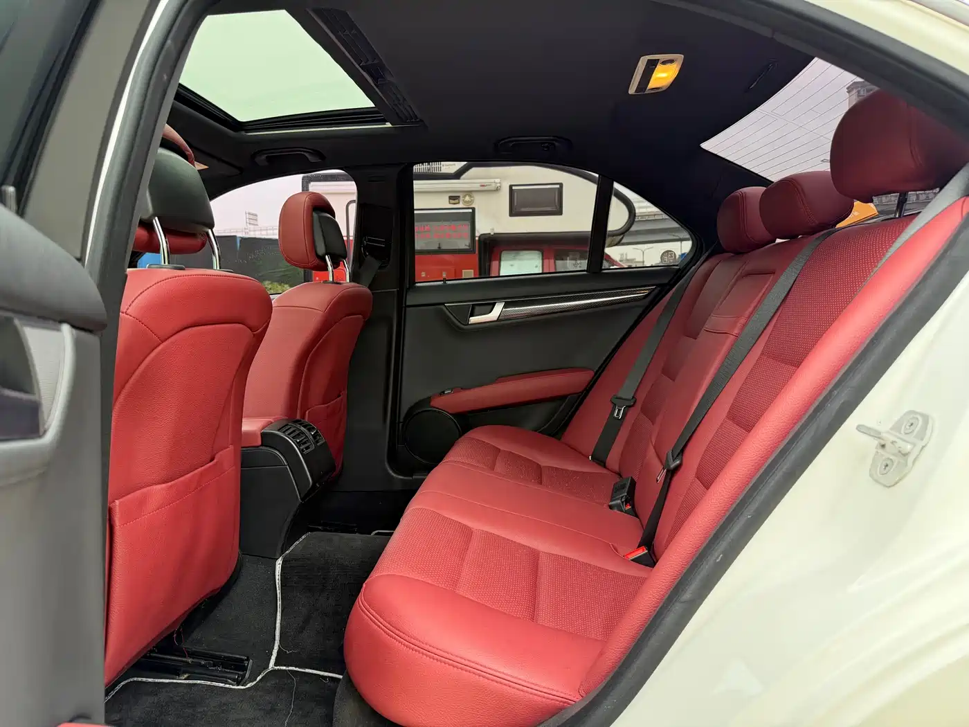 Mercedes-Benz C-Class 2013 C 260 Fashion Grand Edition фото 6