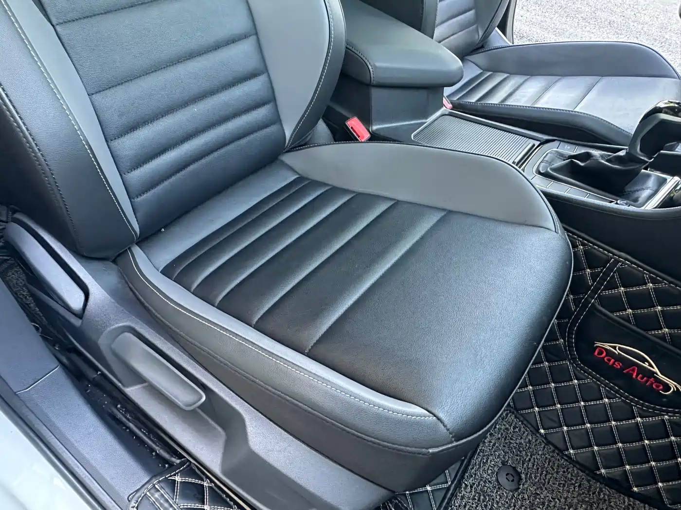 Volkswagen Sagitar 2019 200TSI DSG Comfort Edition China VI фото 12