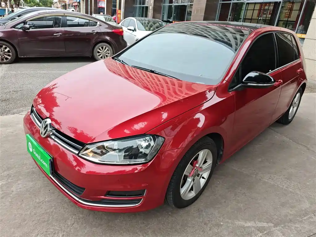 Volkswagen Golf 2017 230TSI Auto Comfort Millionth Anniversary Edition фото 2