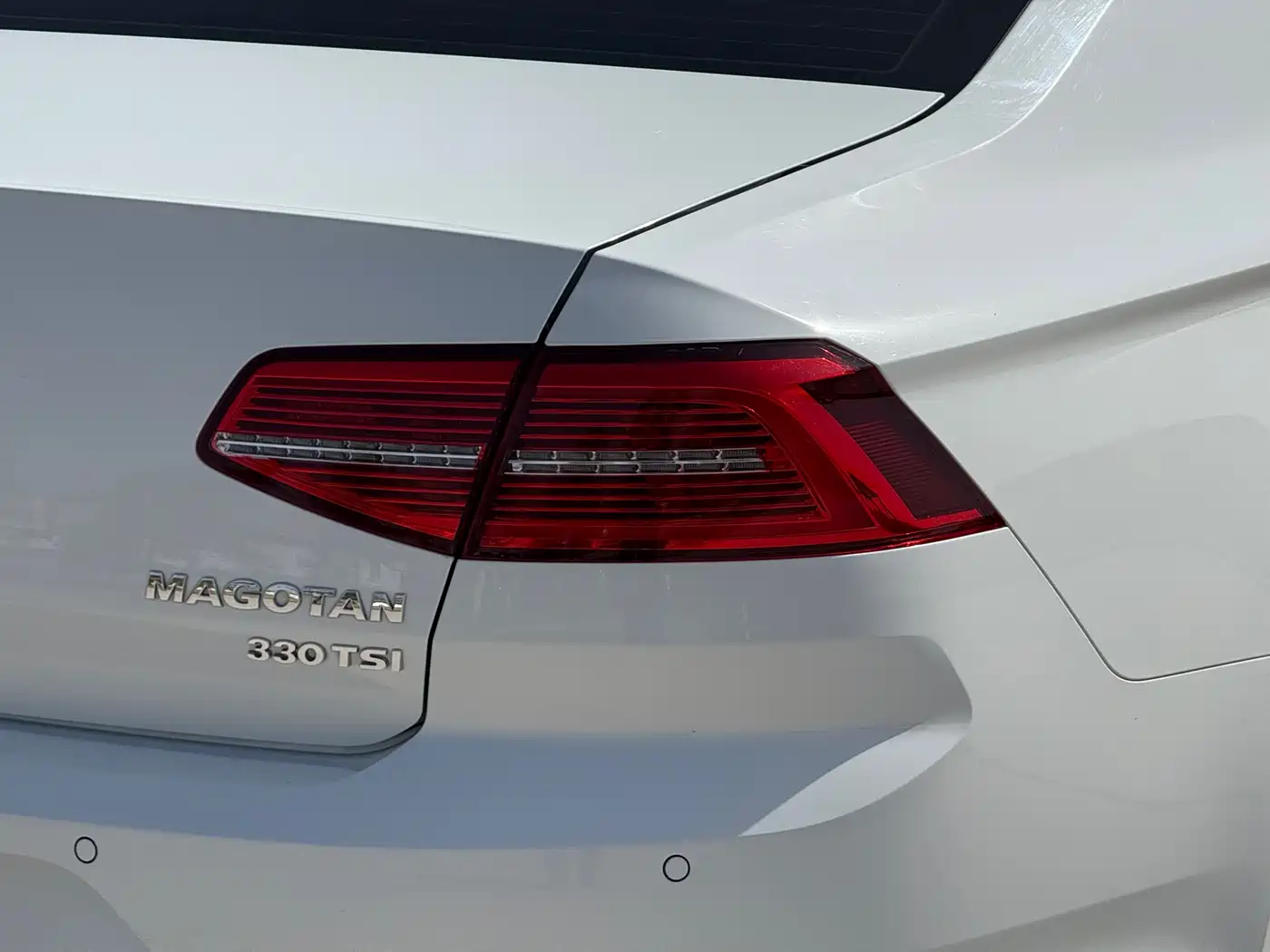 Volkswagen Magotan 2018 330TSI DSG Luxury фото 13
