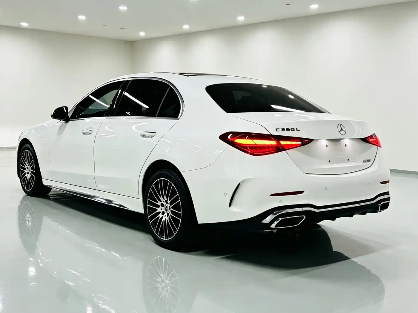 Mercedes-Benz C-Class 2026