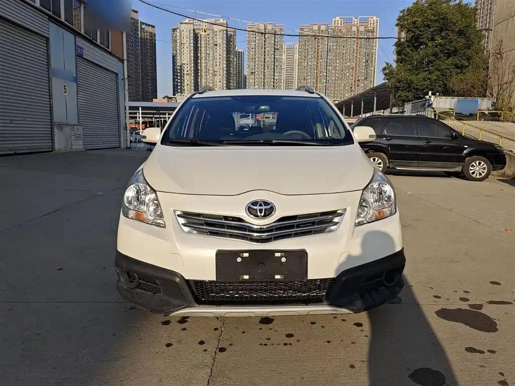 Toyota E'Z 2015 180E CVT Crossover Edition фото 23