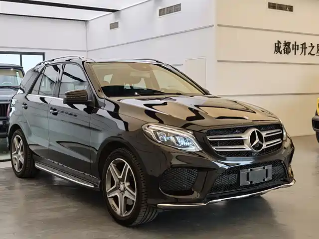 Mercedes-Benz GLE 2016 GLE 400 4MATIC — фото 3