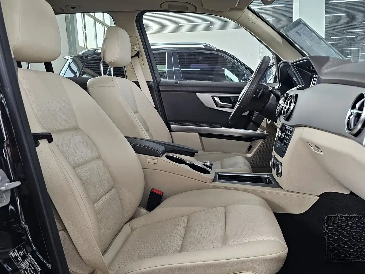 Mercedes-Benz GLK-Class 2013 Facelift GLK 300 4MATIC Fashion фото 10