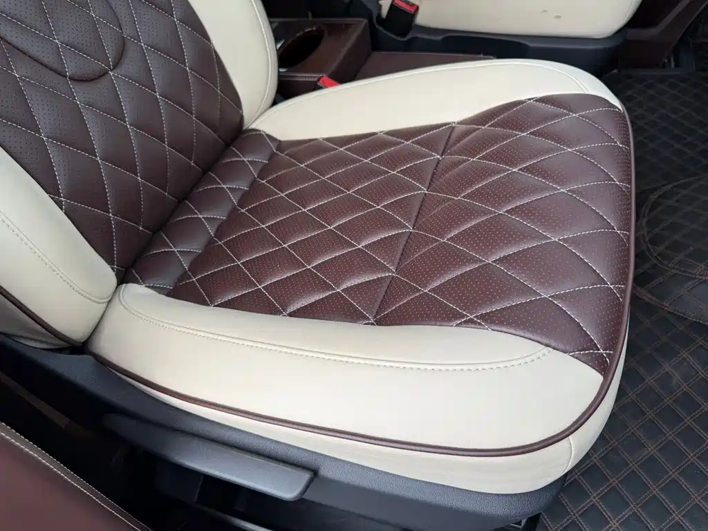 Volkswagen Caravelle 2019 2019 2.0TSI 4WD Luxury 7-seater