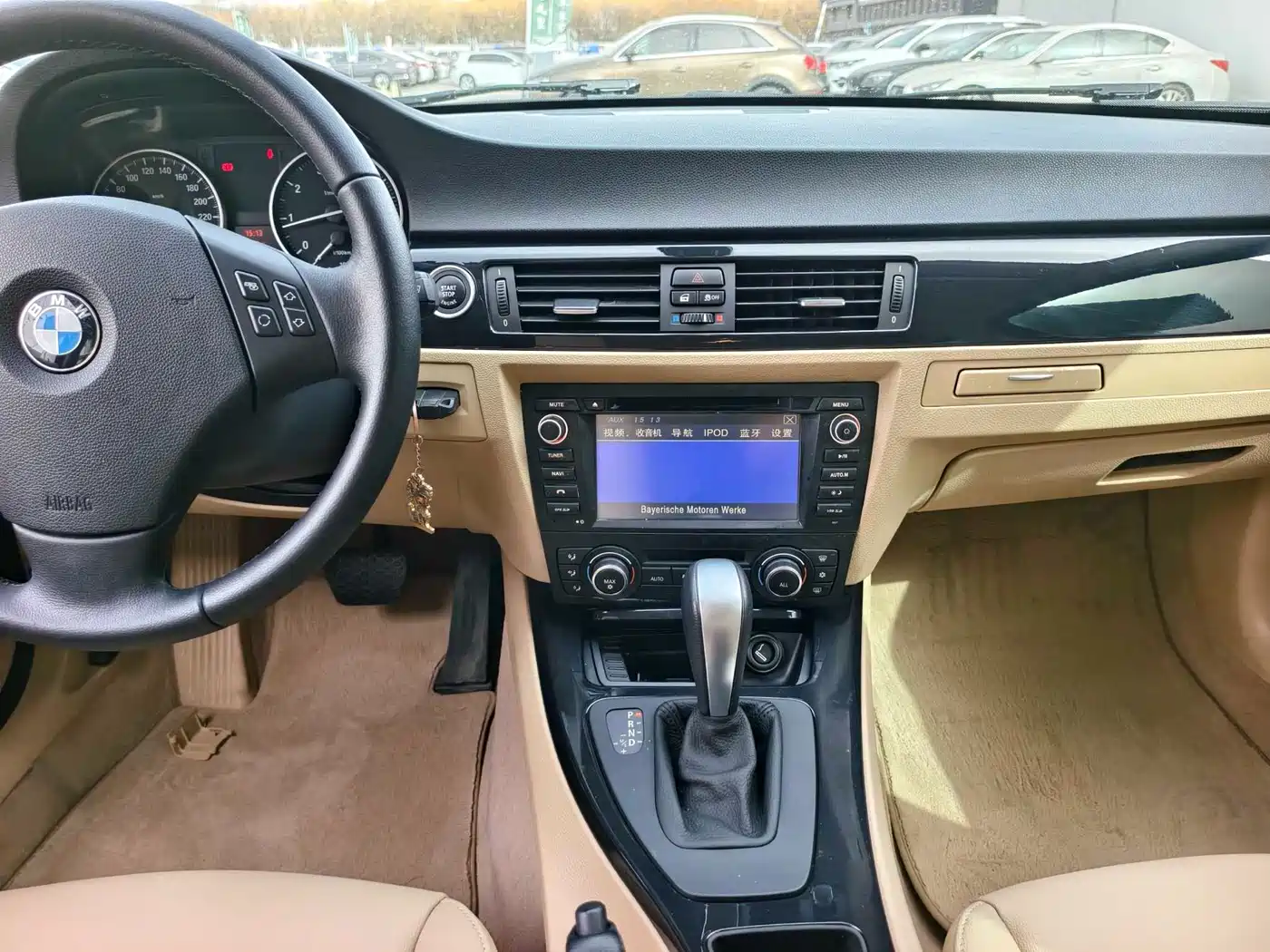 BMW 3 Series (Import) 2012 318i Leading фото 12