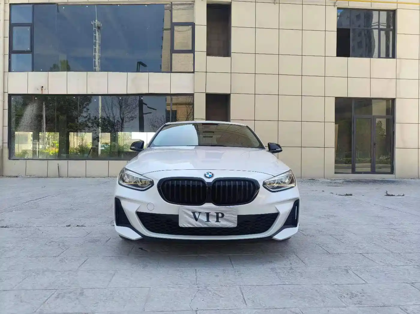 BMW 1 Series 2021 Facelift 125i M Sport Shadow Edition фото 2