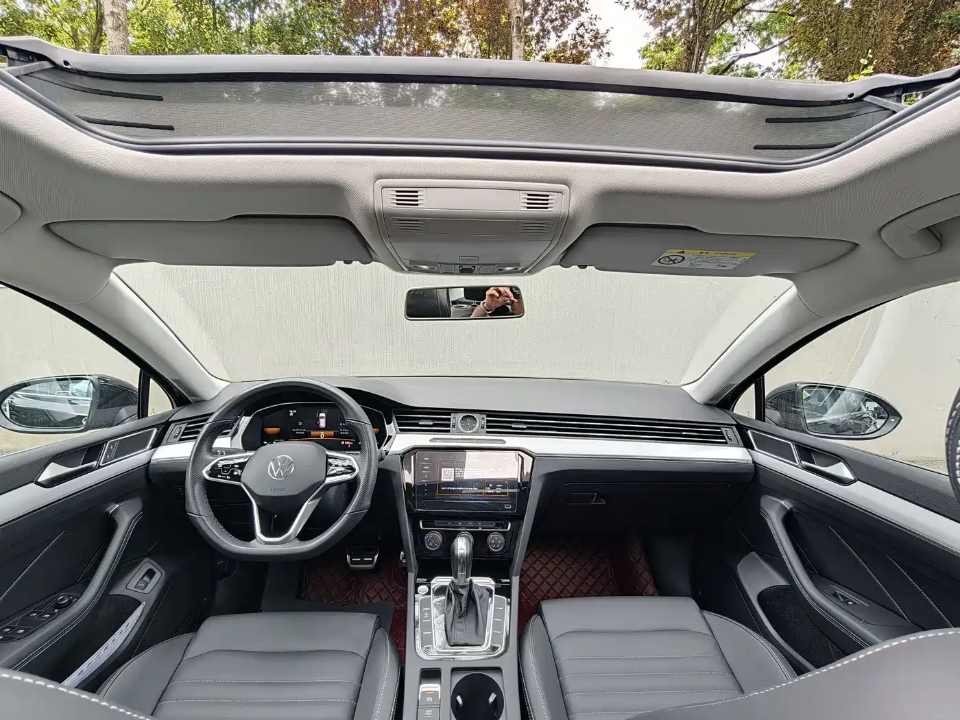Volkswagen Magotan 2023 2 Million Units Commemorative Edition 280TSI DSG Comfort фото 10