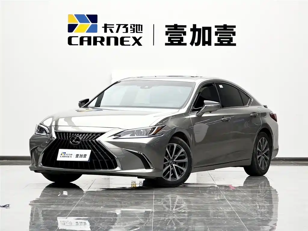 Lexus ES 2022 300h Excellence Edition