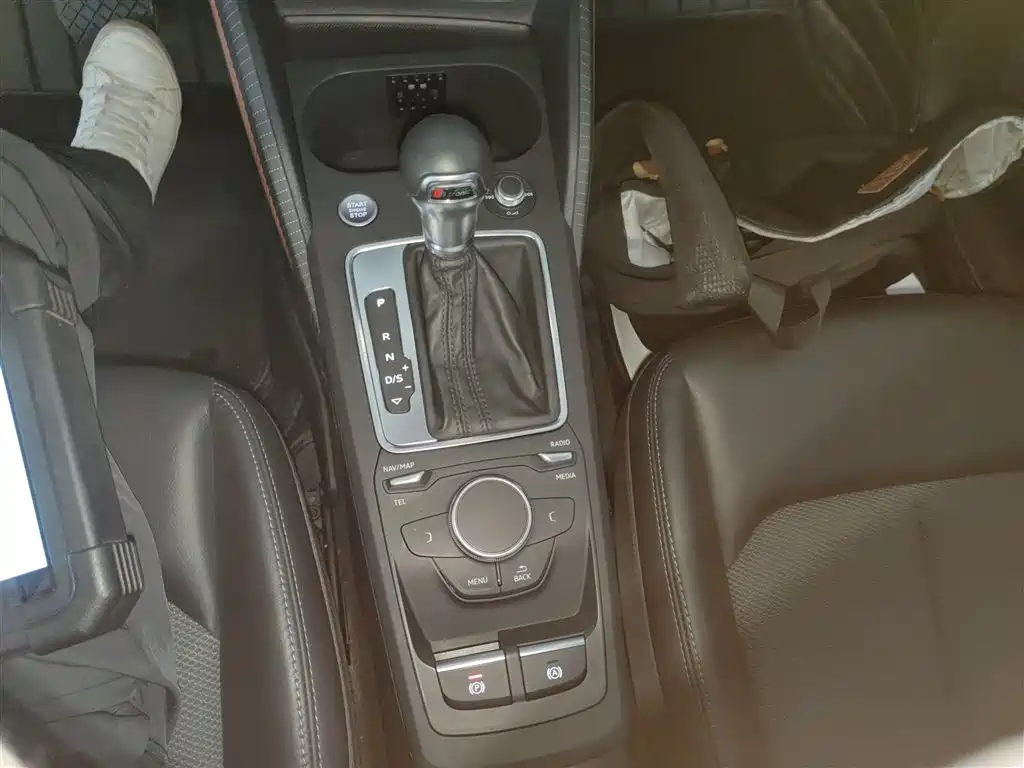 Audi Q2L 2020 35 TFSI Fashion Elegance Model фото 14