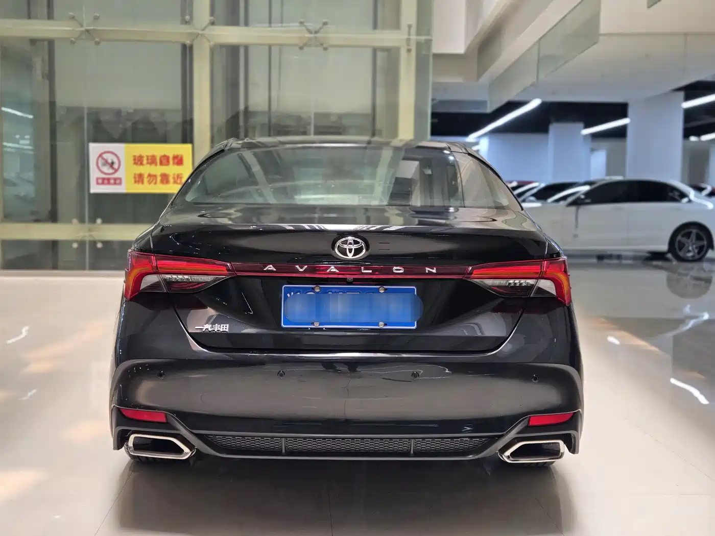 Toyota Avalon 2019 2.0L Luxury Edition (China VI) фото 4