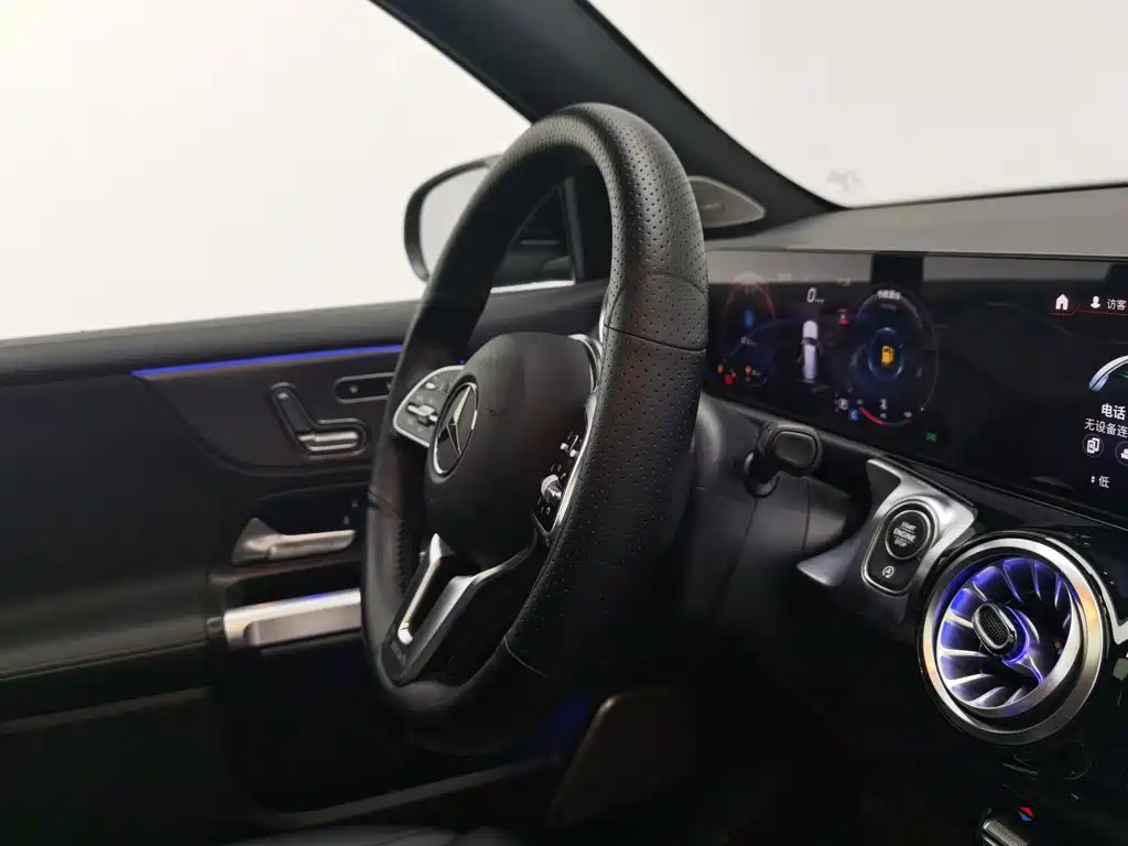 Mercedes-Benz GLB, миниатюра 22
