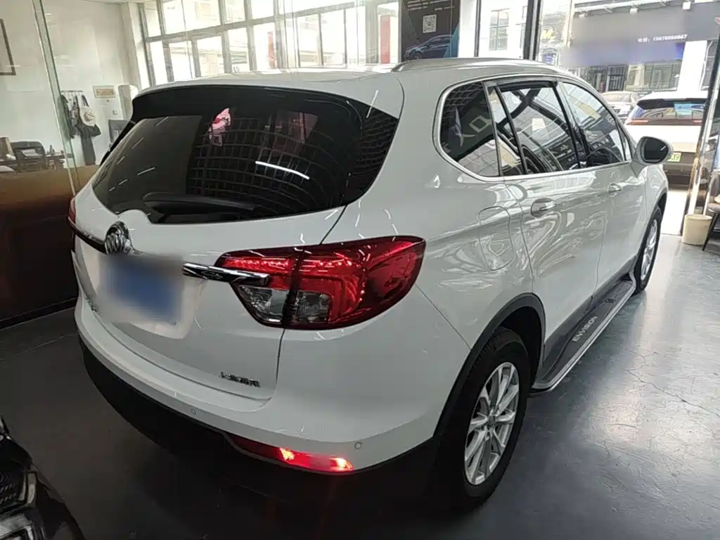 Фото 7 - Buick Envision Plus