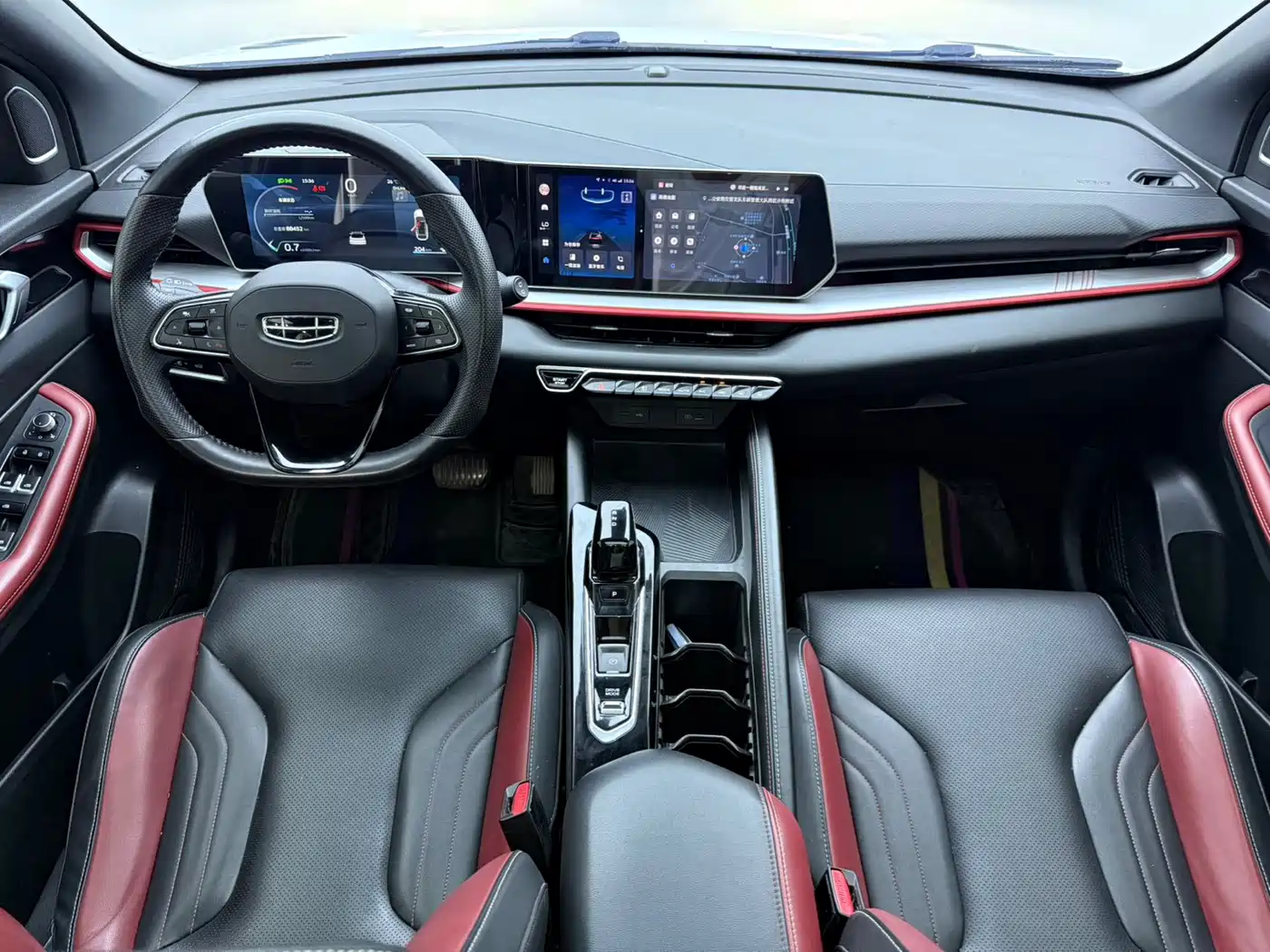 Фото 5 - Geely Coolray