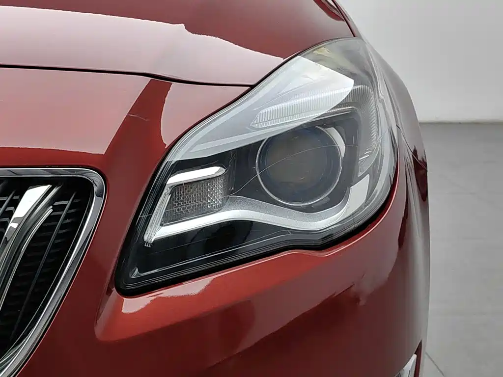 Фото 7 - Buick Regal