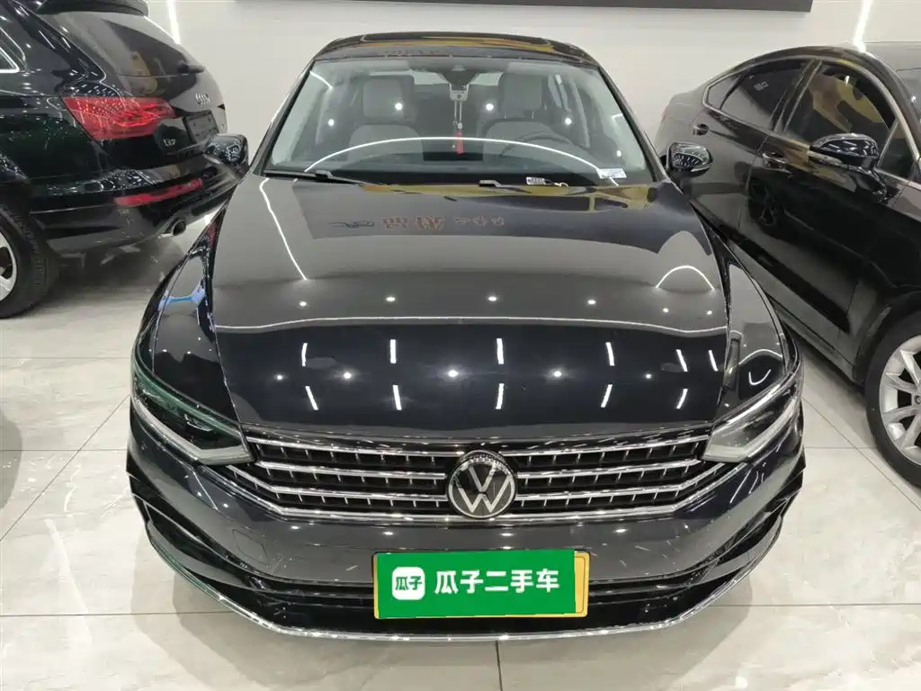 Volkswagen Magotan 2023 Model 2 Million Commemorative Edition 330TSI DSG Luxury фото 19