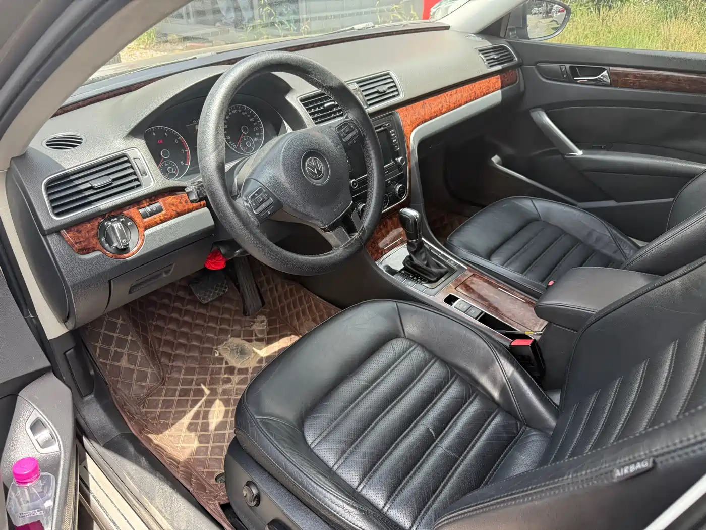 Volkswagen Passat 2011 1.8TSI DSG Honor Edition фото 4
