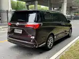 Photo 5 - Buick GL8