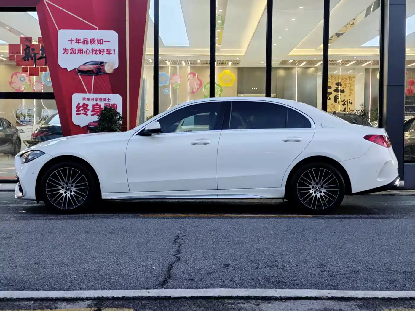 Mercedes-Benz C-Class 2023 Facelift C 260 L Sport Edition фото 3