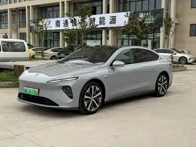 NIO ET7