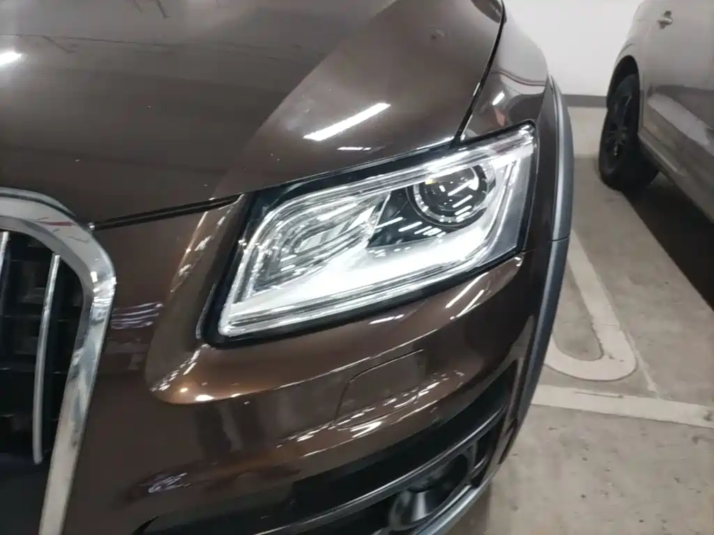 Audi Q5 2018 2017 Plus 40 TFSI Technology