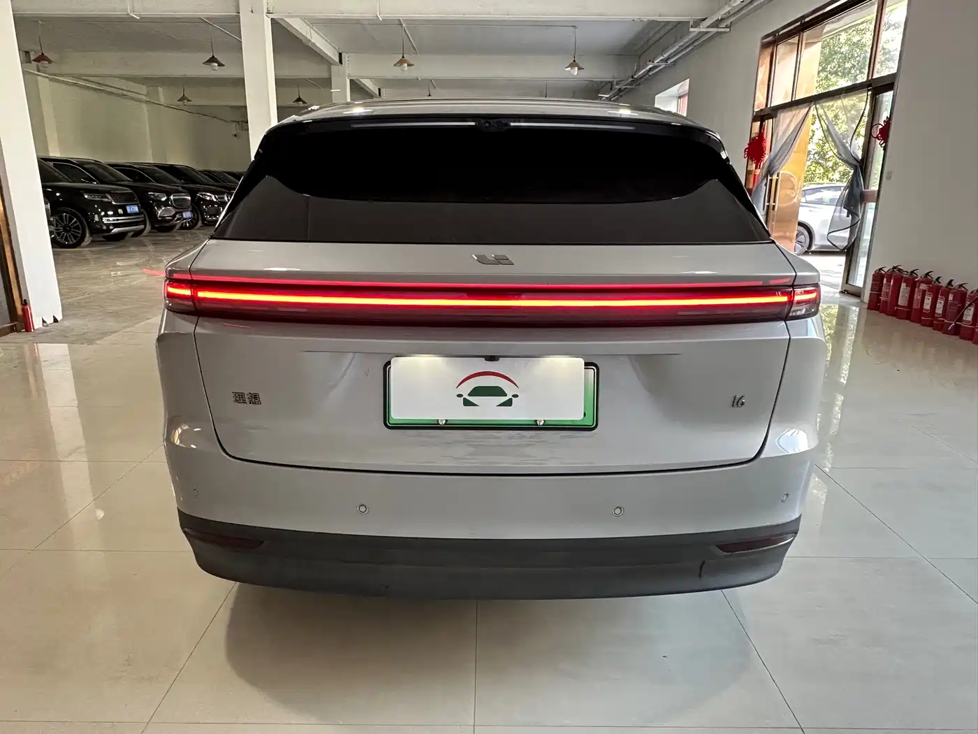 Li Auto i6 2026 2025 4WD Base Model