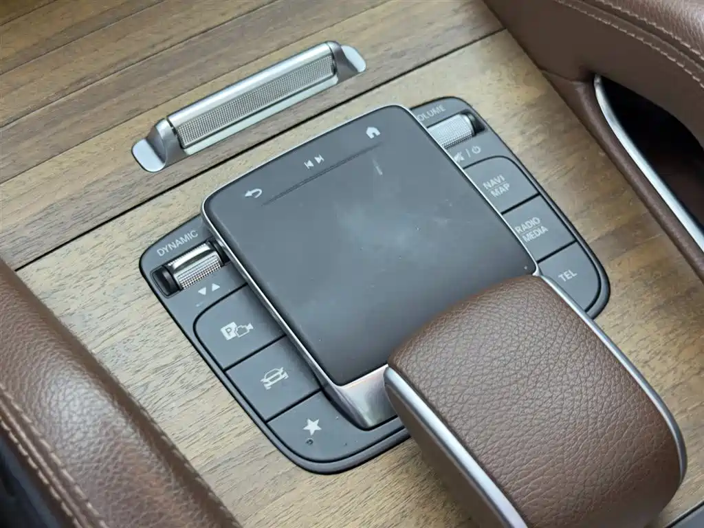 MERCEDES-BENZ GLE NEW ENERGY