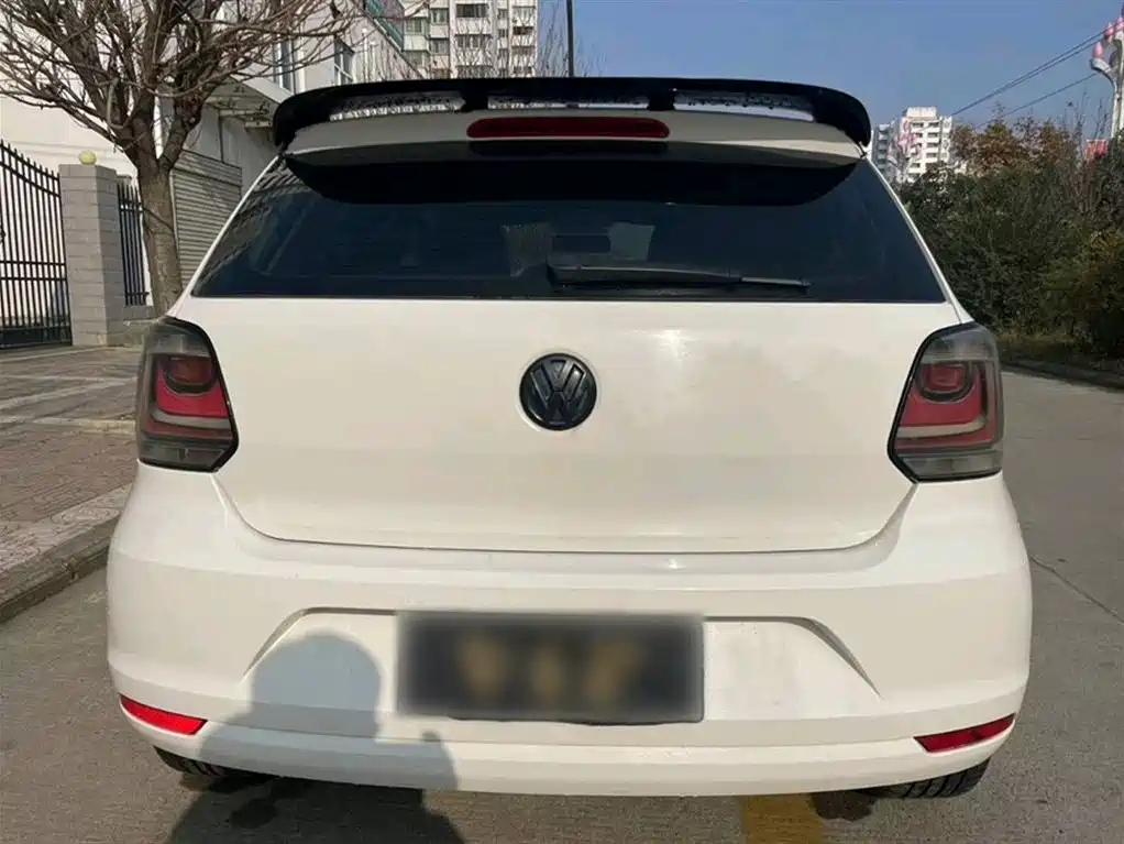 Volkswagen Polo 2018 1.5L Manual Safe Drive фото 10