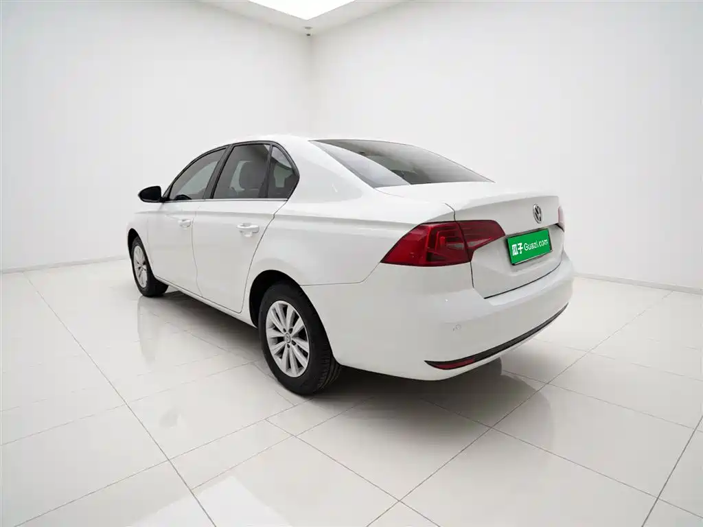 Volkswagen Bora 2018 1.5L Automatic Fashion фото 27