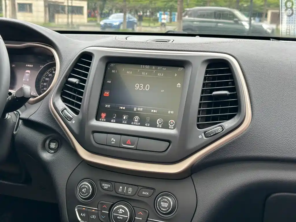 Jeep Cherokee 2018 2017 2.0L Superior Edition