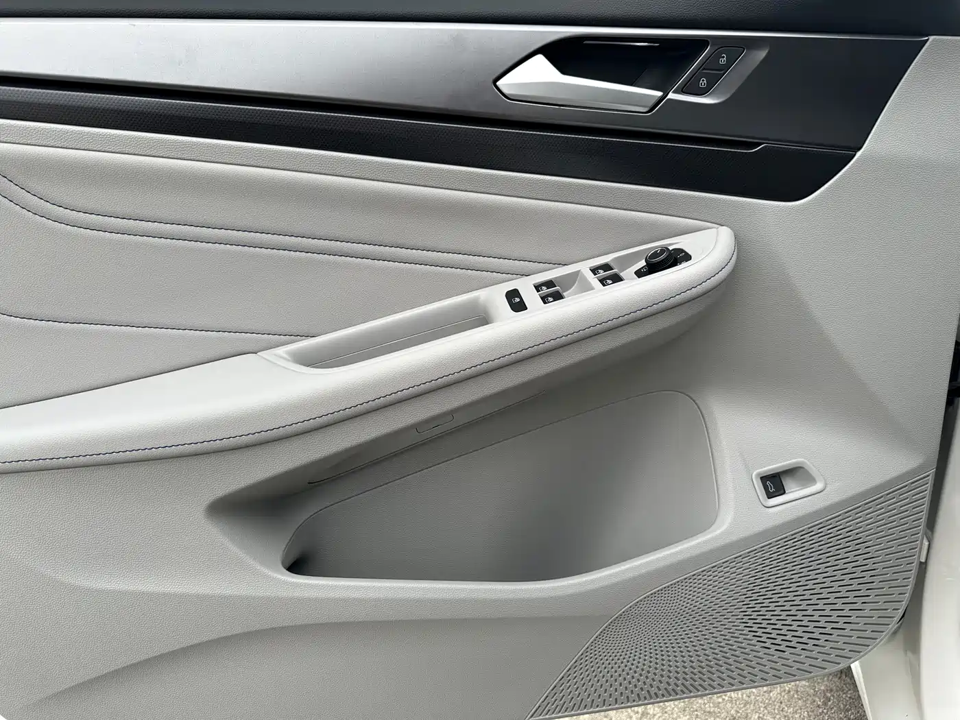 Volkswagen Lamando, миниатюра 12