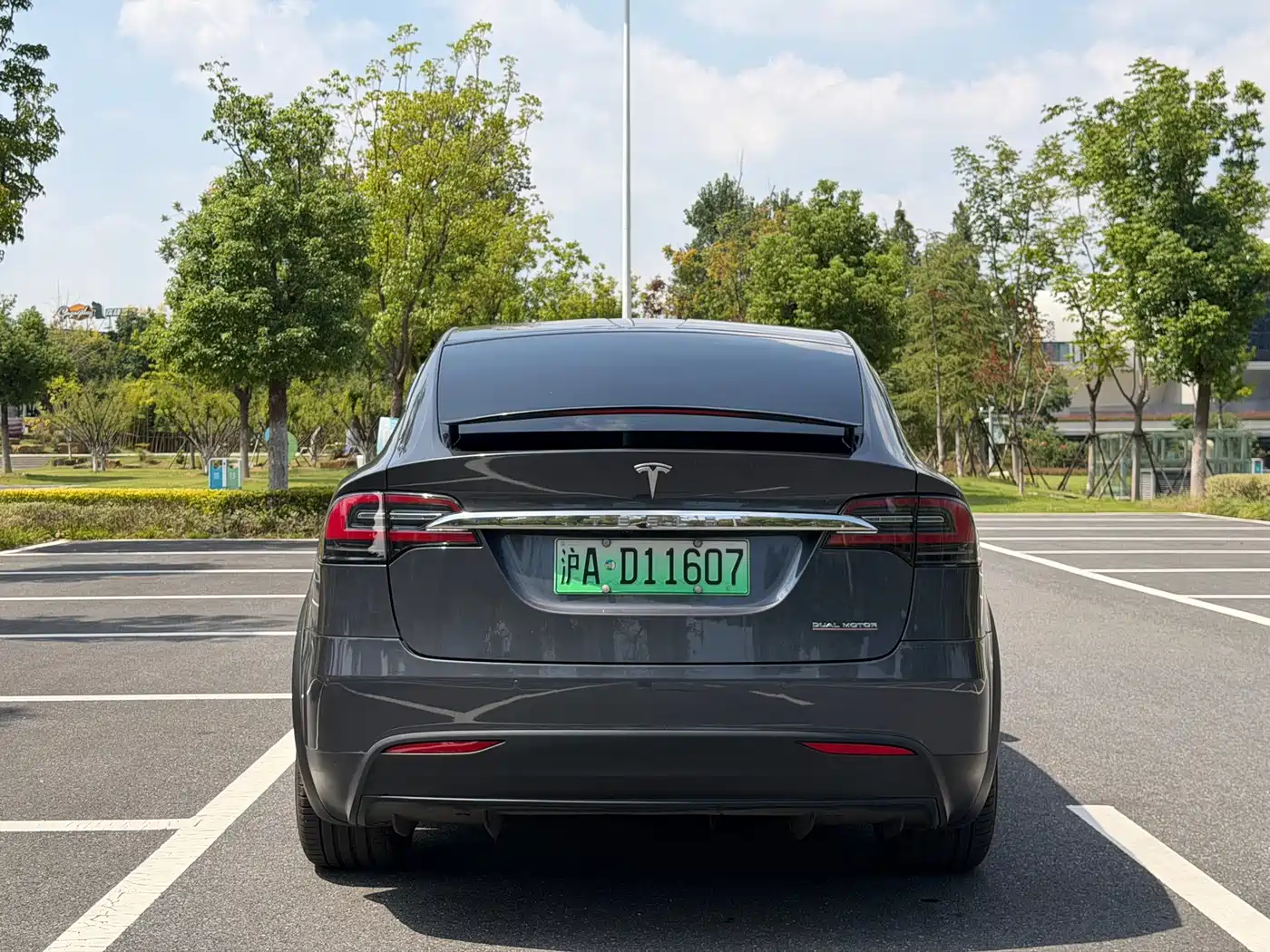 Фото 20 - Tesla Model X