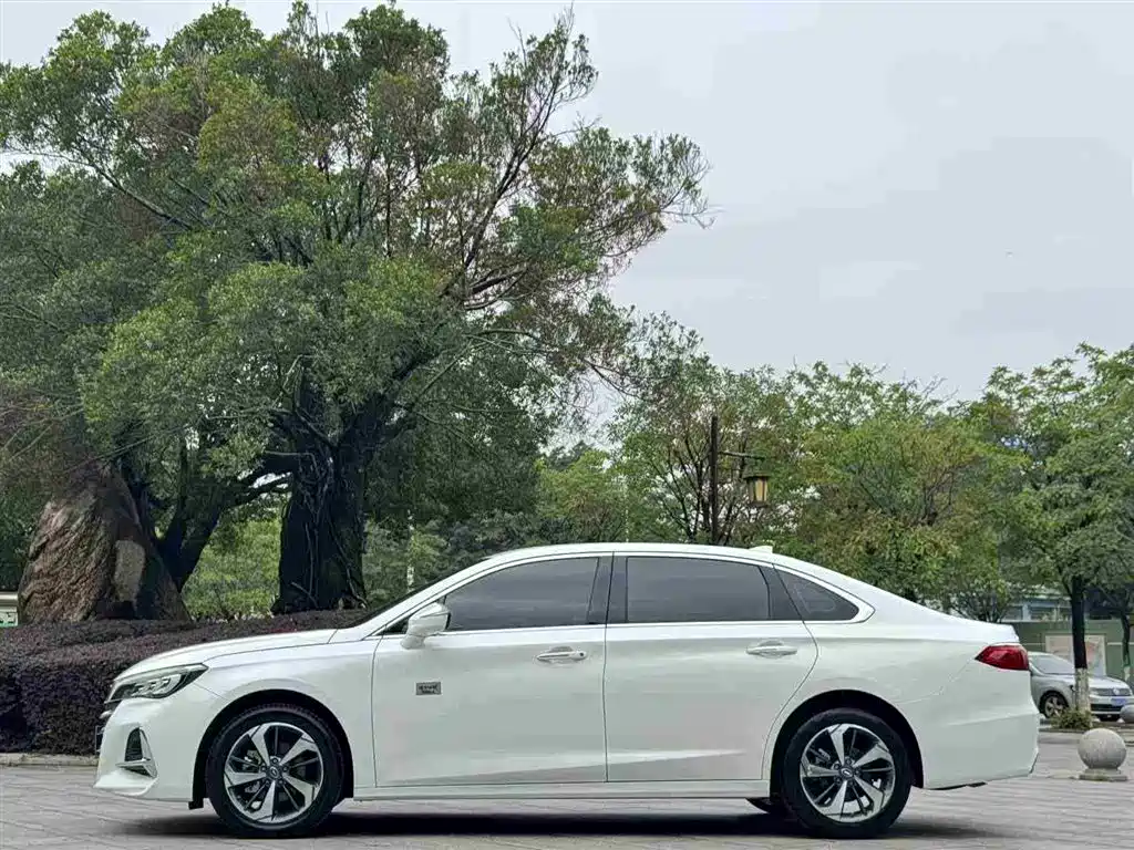 GAC Trumpchi Trumpchi GA6 2019 270T Auto Premium фото 4