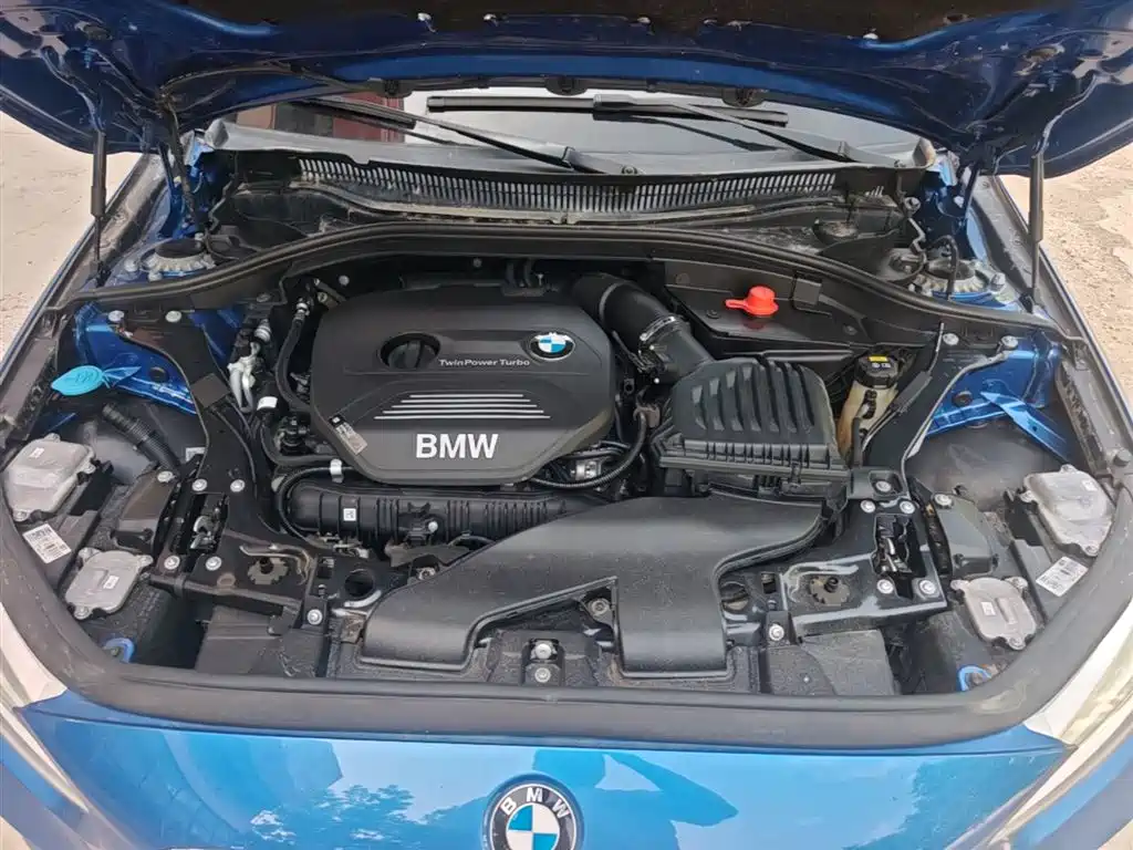 BMW 1 Series 2019 120i Leading M Sport Package фото 20
