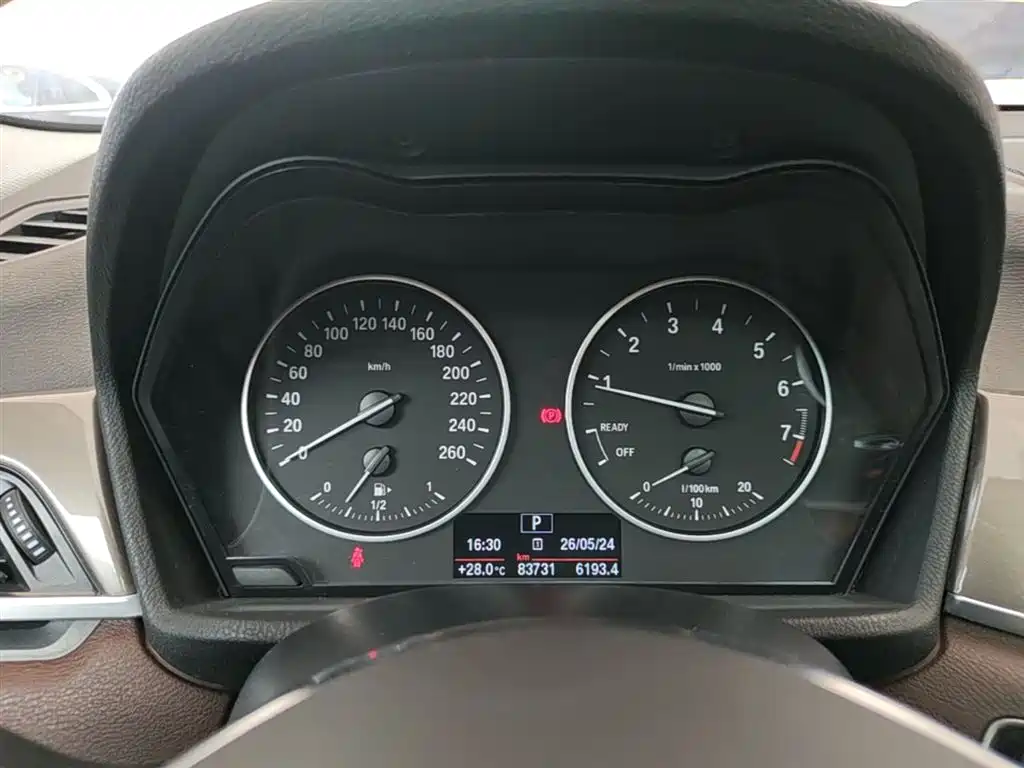 BMW X1 2016 sDrive20Li Luxury Model фото 11