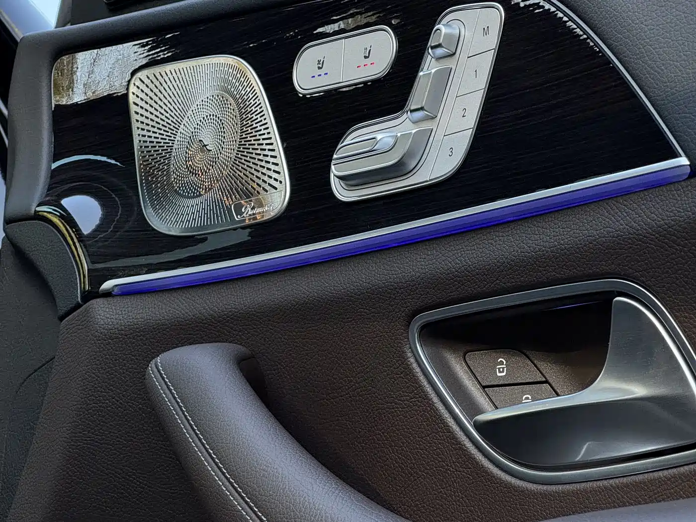 Mercedes-Benz GLS 2023 GLS 450 4MATIC Luxury Edition фото 19