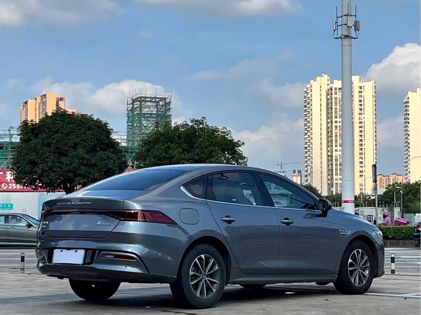 BYD Qin PLUS 2021 DM-i 55KM Premium фото 7
