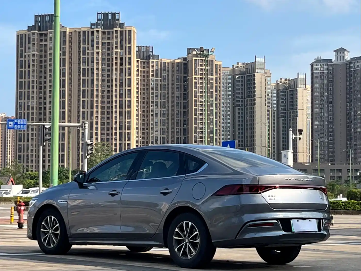 BYD Qin PLUS 2021 DM-i 55KM Premium фото 9