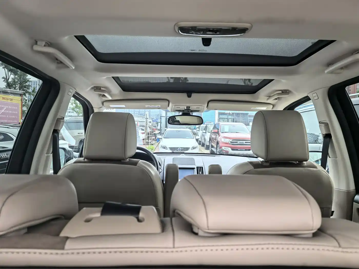 Land Rover Freelander 2 2011 3.2L i6 SE Petrol фото 5