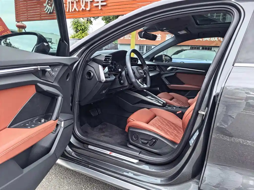 Audi A3 2025 A3L Limousine 35TFSI Flying Premium фото 4