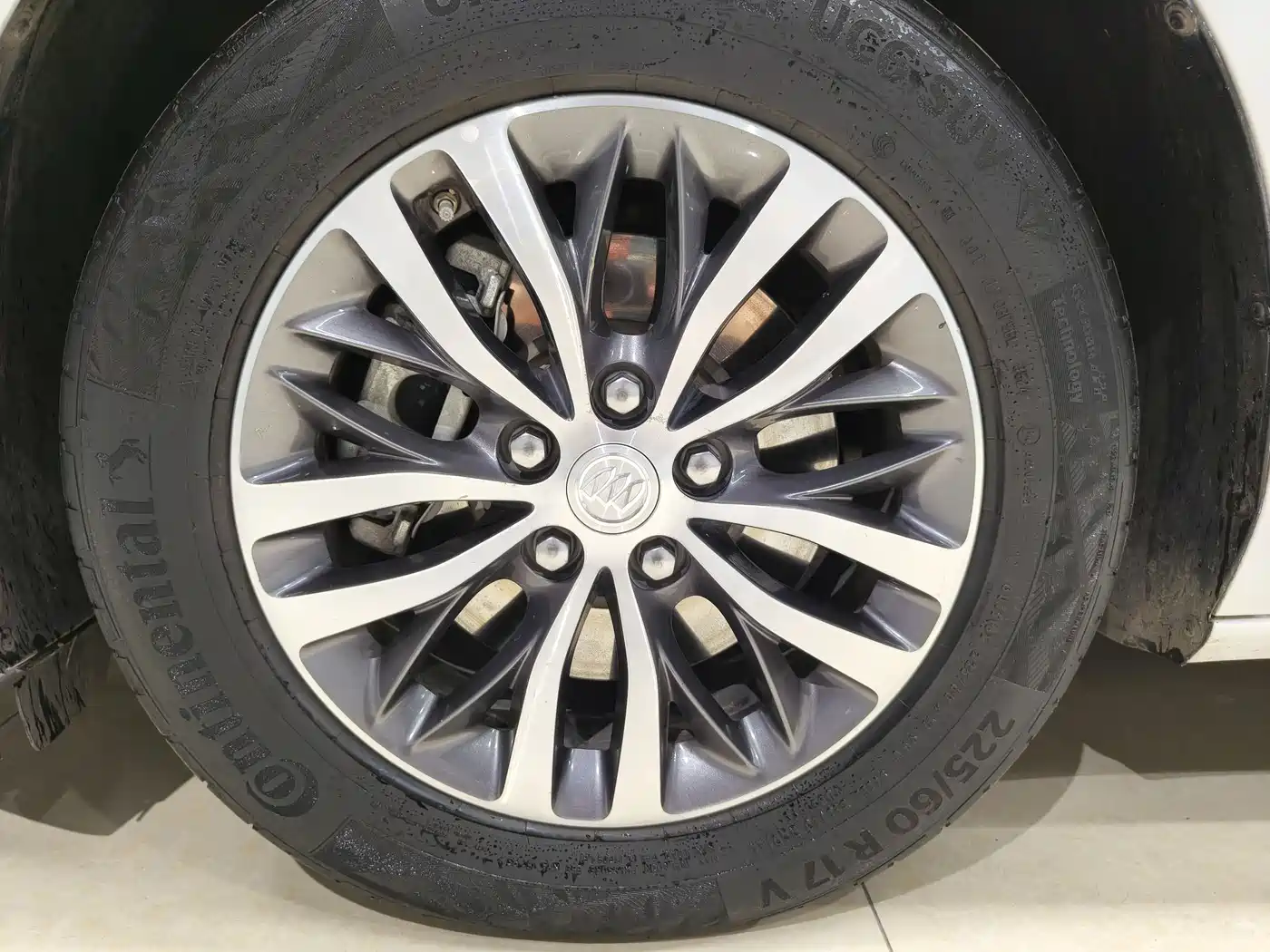 Buick GL8 2021 ES Landlord 653T Premium фото 28
