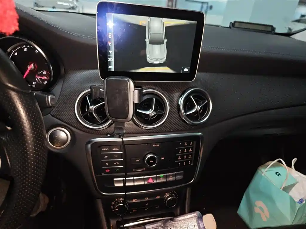 Mercedes-Benz GLA 2018 GLA 200 Fashion фото 6