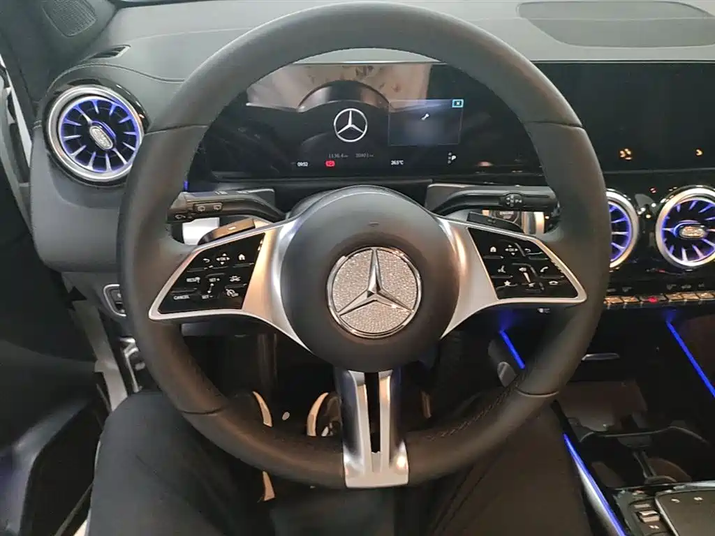 Mercedes-Benz GLB 2024 GLB 220 Dynamic фото 11